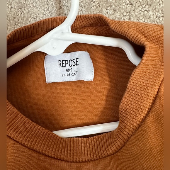 Repose Sweatshirt - Picture 2 of 2